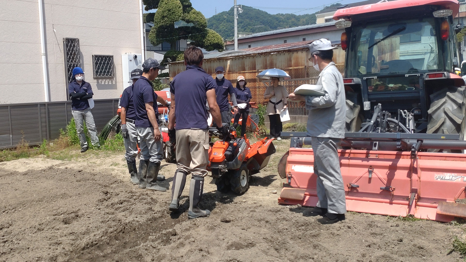 東大阪市の藤木農機製作所の営業・技術